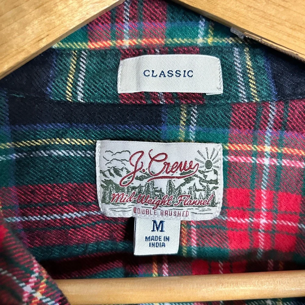 J. Crew Classic Double Brushed Midnight Flannel Shirt Red‎ Green Plaid Size M